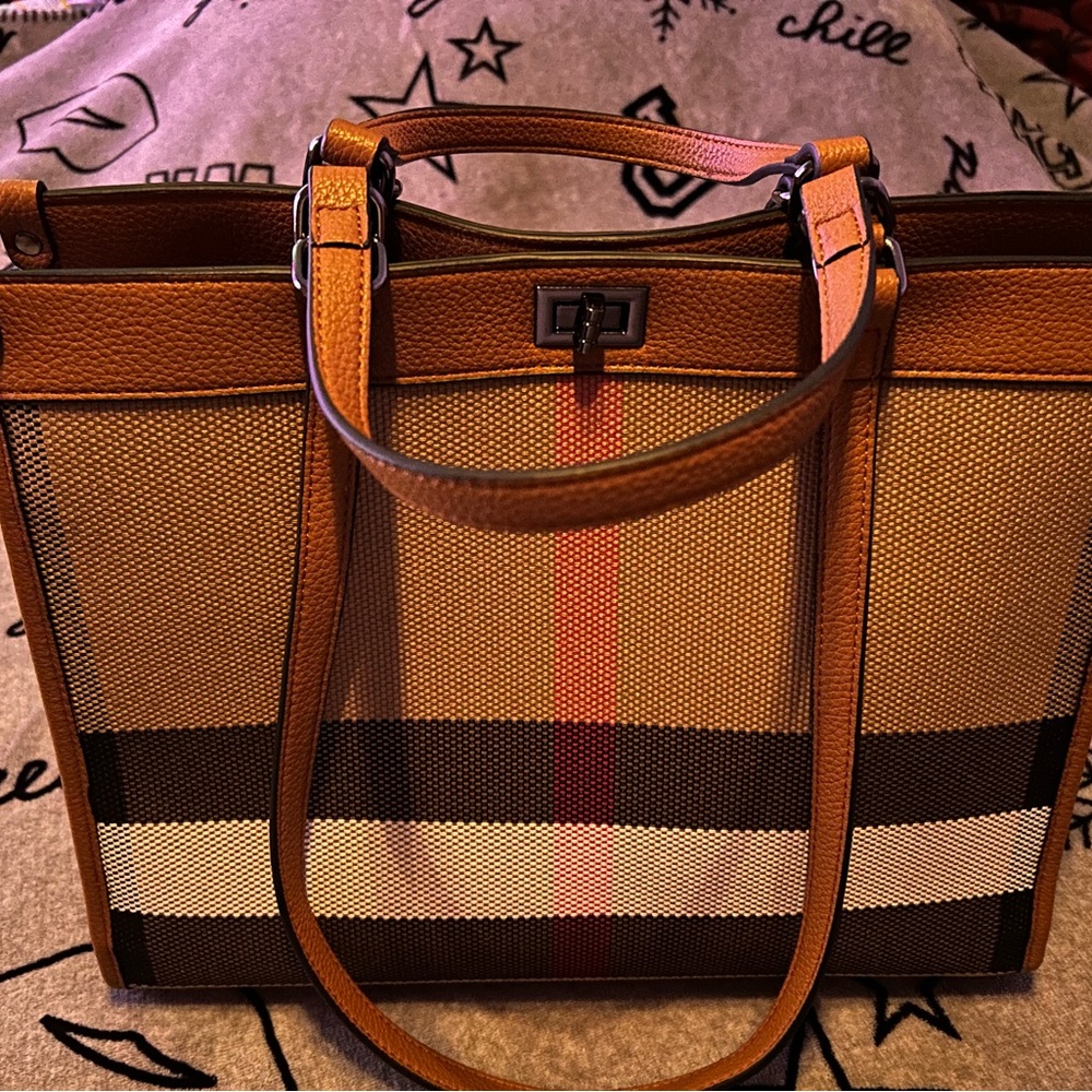 Brand new handbag for sale